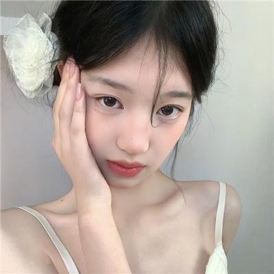 蕾拉